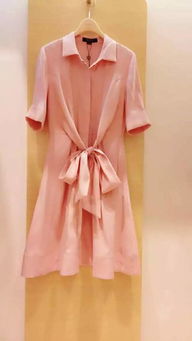 翠贝卡限时优惠 2F流行少淑馆服饰99减35，精美穿搭不容错过